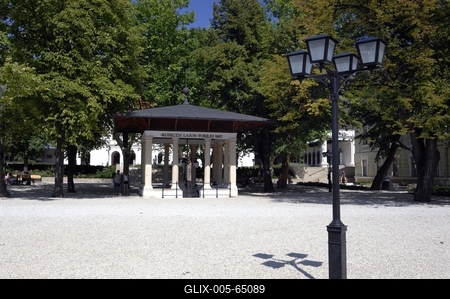 Balatonfüred, Kossuth Lajos forrás-stock-foto