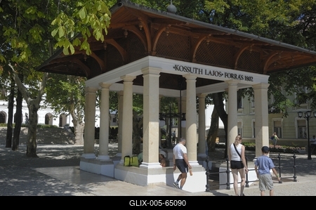 Balatonfüred, Kossuth Lajos forrás-stock-foto