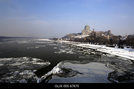 Esztergom-stock-foto
