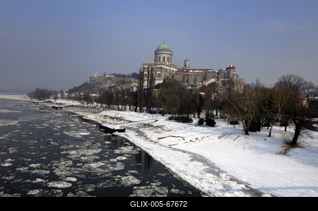 Esztergom-stock-foto