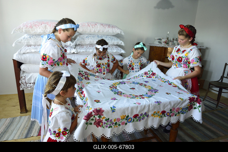 Géderlaki népviselet-stock-foto