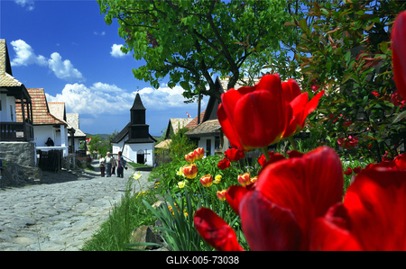 Hollókő-stock-foto