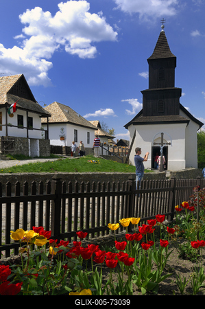 Hollókő-stock-foto