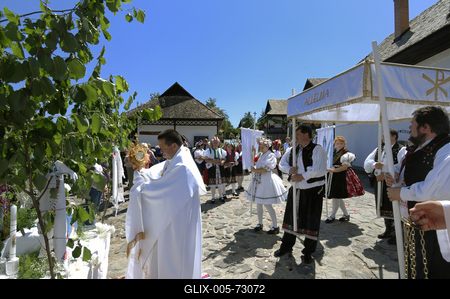 Hollókő-stock-foto