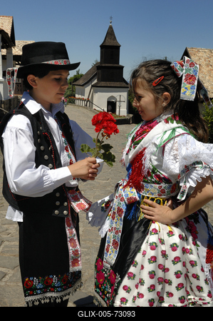 Hollókő-stock-foto