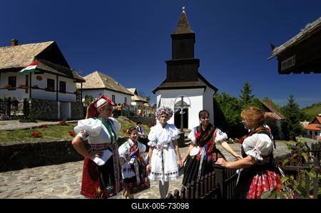 Hollókő-stock-foto