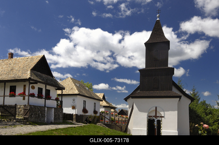 Hollókő-stock-foto