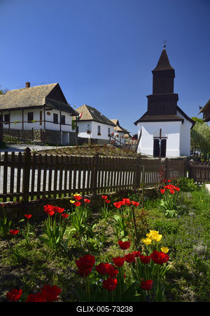 Hollókő-stock-foto