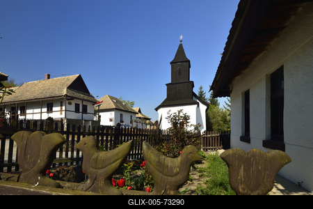 Hollókő-stock-foto