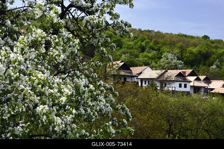 Hollókő-stock-foto