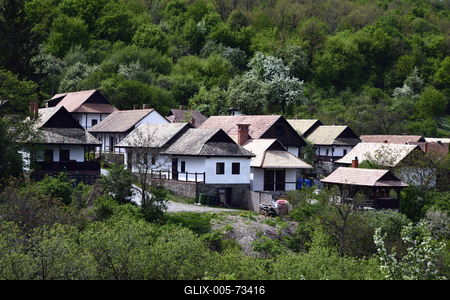 Hollókő-stock-foto