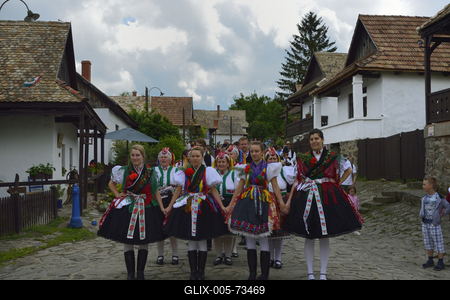 Hollókő-stock-foto