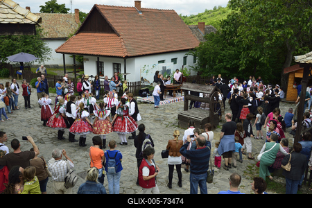 Hollókő-stock-foto