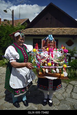 Hollókő-stock-foto