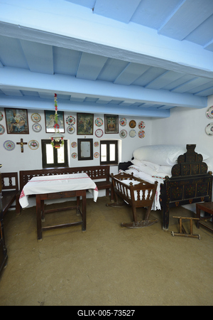 Hollókő-stock-foto