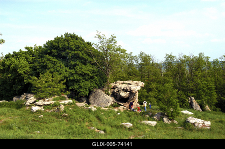 Szentbékkállai kőtenger-stock-foto