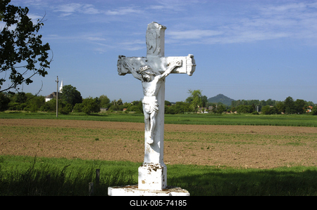 Útmenti kereszt Monostorapáti határában-stock-foto