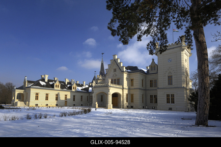 Nádasdladány-stock-foto