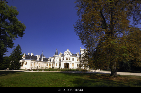 Nádasdladány-stock-foto