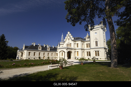 Nádasdladány-stock-foto