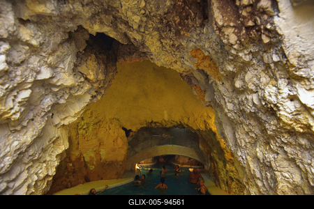 Miskolctapolca-stock-foto