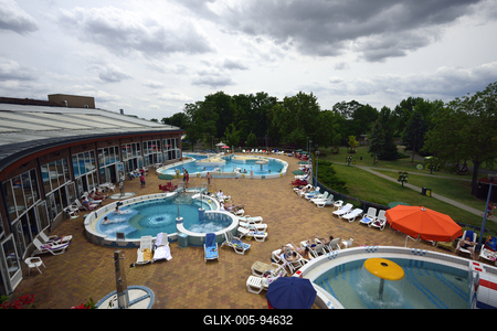 Gyopárosfürdő-stock-foto