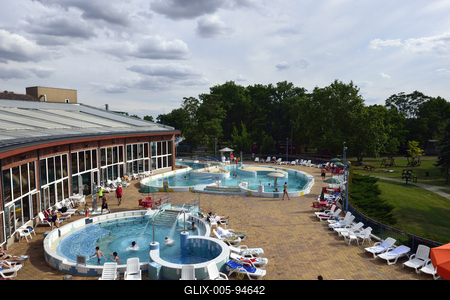 Gyopárosfürdő-stock-foto