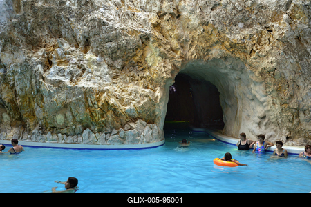 Miskolctapolca-stock-foto