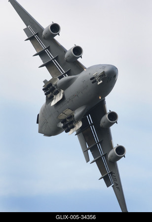 Amerikai óriásgép landolt Kecskeméten-stock-foto