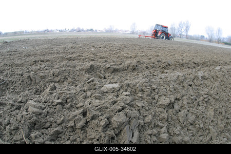 Munka a földeken-stock-foto