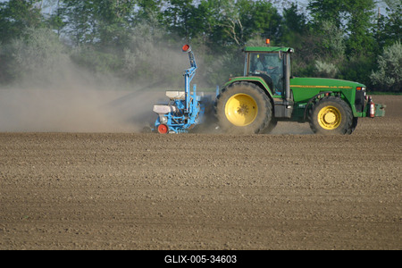 Munka a földeken-stock-foto