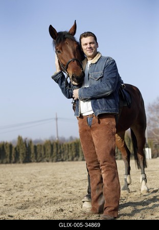 Kósa L. Adolf lovagol-stock-foto