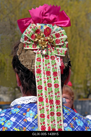 Nógrádi népviselet-stock-foto