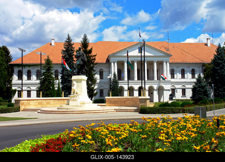 Makó, Városháza, Kossuth szobor-stock-foto
