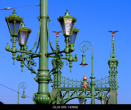 Budapest, Szabadság híd-stock-foto