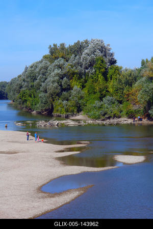 hegyRácalmás, Dunaág-stock-foto