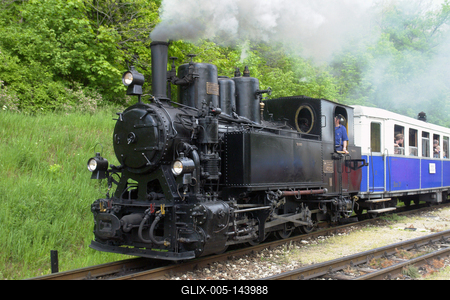 Gőzös a Gyermekvasúton-stock-foto