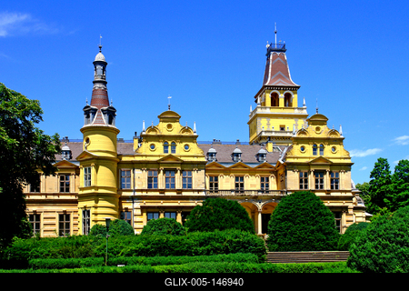 1840-ben Ybl Miklós által épített szabadkígyósi Wenckheim-kastély-stock-foto