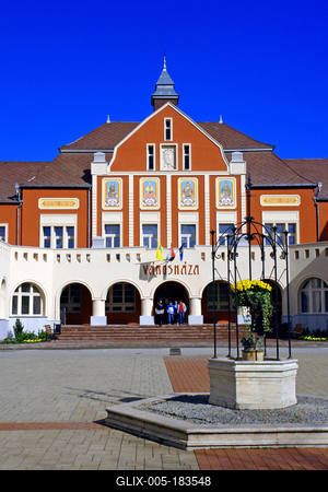 Hatvan, Kossuth tér-stock-foto