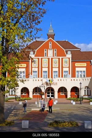 Hatvan, Kossuth tér-stock-foto