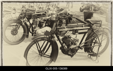 Veterán autó és motoros találkozó-stock-foto