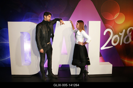 Elindult A Dal 2018. A korábbról ismert zsűritagok, Frenreisz Károly és Both Miklós mellé idén Schell Judit és Mező Misi ül be a zsűri székébe. A műsorvezetők Rátonyi Kriszta és Fehérvári Gábor Alfréd, Freddie lesznek.-stock-foto