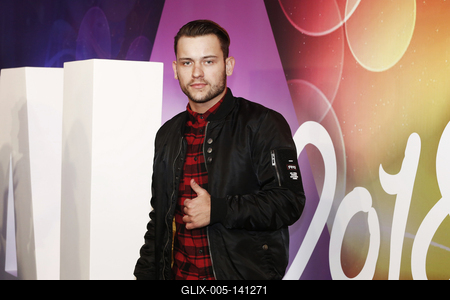 Elindult A Dal 2018. A korábbról ismert zsűritagok, Frenreisz Károly és Both Miklós mellé idén Schell Judit és Mező Misi ül be a zsűri székébe. A műsorvezetők Rátonyi Kriszta és Fehérvári Gábor Alfréd, Freddie lesznek.-stock-foto