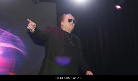 Elindult A Dal 2018. A korábbról ismert zsűritagok, Frenreisz Károly és Both Miklós mellé idén Schell Judit és Mező Misi ül be a zsűri székébe. A műsorvezetők Rátonyi Kriszta és Fehérvári Gábor Alfréd, Freddie lesznek.-stock-foto