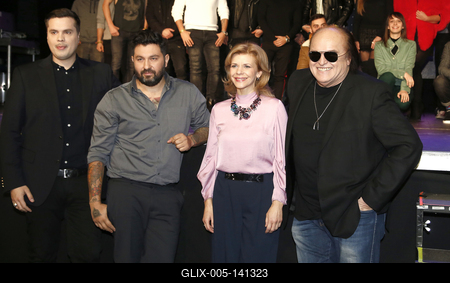 Elindult A Dal 2018. A korábbról ismert zsűritagok, Frenreisz Károly és Both Miklós mellé idén Schell Judit és Mező Misi ül be a zsűri székébe. A műsorvezetők Rátonyi Kriszta és Fehérvári Gábor Alfréd, Freddie lesznek.-stock-foto