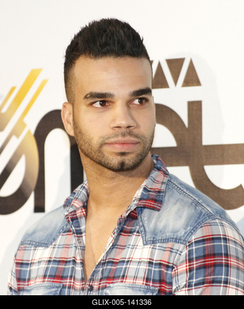 Kállay-Saunders András énekes-stock-foto