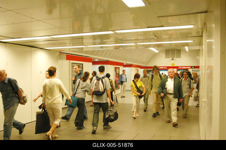 Budapest, 2004.09.10.
Felújították a Blaha Lujza téri állomást.-stock-foto