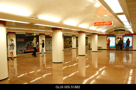 Budapest, 2004.09.10.
Felújították a Blaha Lujza téri állomást.-stock-foto