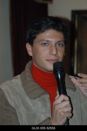 Budapest, 2003.10.09.
Patrizio Buanne énekes Budapesten koncertezett az Uránia Nemzeti Filmszínház színpadán.-stock-foto