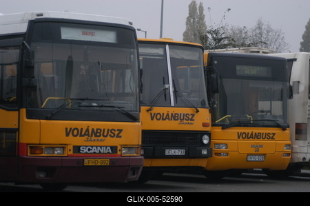 Buszpályaudvar-stock-foto